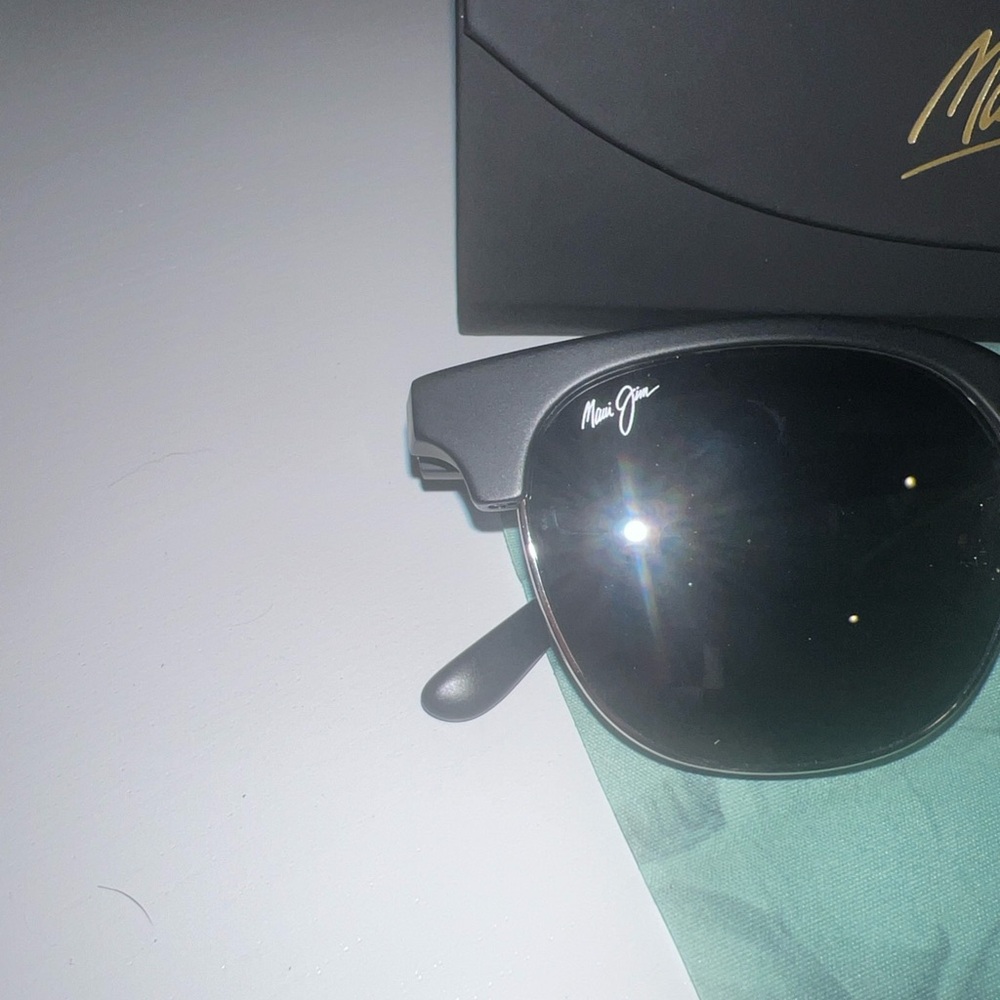 Maui Jim MJ0695S-001 Holomua Polarized Plus Black  Matte Sunglasses 52-18-145 M - Picture 4 of 7